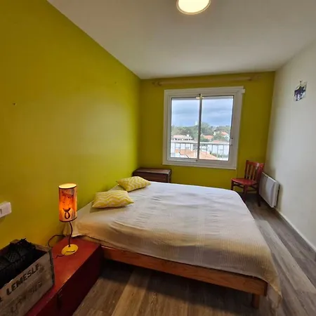 Appartement T3 Face Rénové Avec Balcon Et Wifi à - Fr-1-777-42